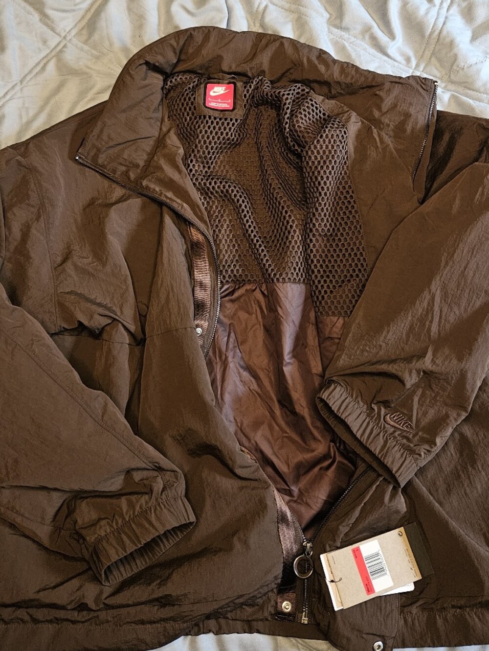 New Men's Nike Jacket - Picture 3 of 5
